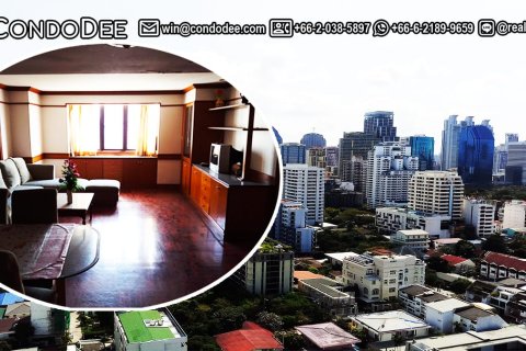 Condo à Khlong Toei, Bangkok, Thaïlande, 2 chambres  № 200674
