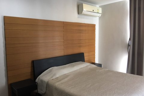 Condo à Watthana, Bangkok, Thaïlande, 3 chambres № 200678 - photo 9