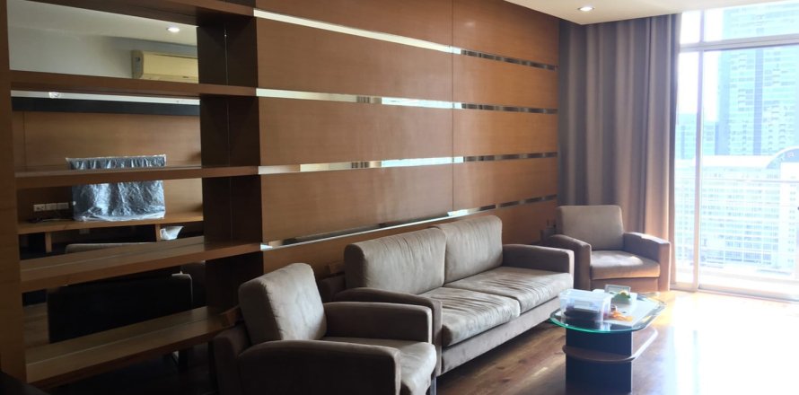 Condo à Watthana, Bangkok, Thaïlande, 3 chambres № 200678