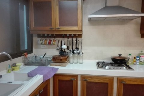 บ้านในวัฒนา, กรุงเทพฯ, ประเทศไทย 4 ห้องนอน № 200675 - รูปถ่าย 12