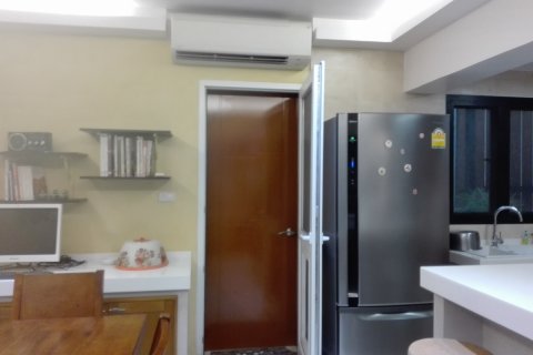 บ้านในวัฒนา, กรุงเทพฯ, ประเทศไทย 4 ห้องนอน № 200675 - รูปถ่าย 13