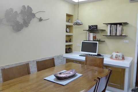 บ้านในวัฒนา, กรุงเทพฯ, ประเทศไทย 4 ห้องนอน № 200675 - รูปถ่าย 8