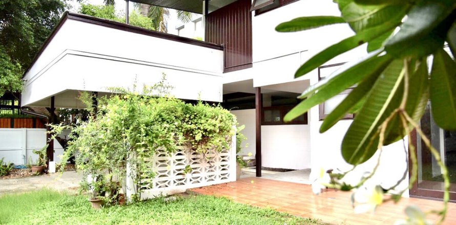 Maison à Watthana, Bangkok, Thaïlande 3 chambres № 200673