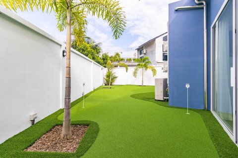 Villa in Phuket, Thailand 3 bedrooms № 155062 - photo 4