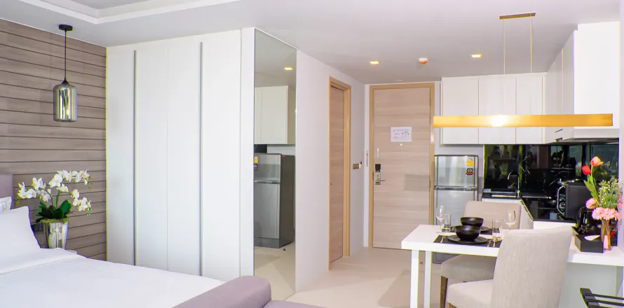 Studio in the Condo in Phuket, Thailand № 155057