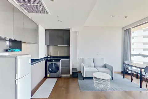 Студия в кондо в Клонг Тоэй, Бангкок, Таиланд № 155061 - фото 2