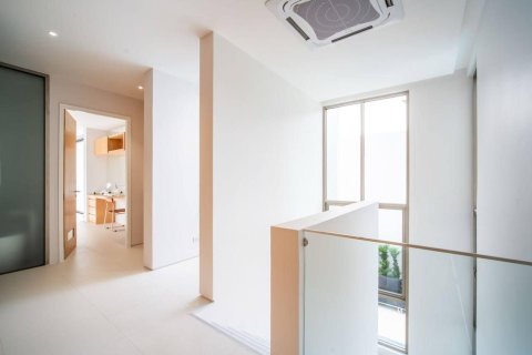 Villa in Phuket, Thailand 3 bedrooms № 155060 - photo 14