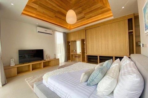 Villa in Phuket, Thailand 3 bedrooms № 155060 - photo 27