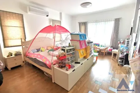 Haus in Bang Phlat, Bangkok, Thailand 4 Schlafzimmer № 219683 - Foto 4