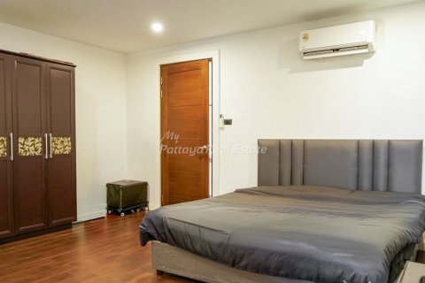 Кондоминиум с 1 спальней в Банг Ламунге, Таиланд № 171468 - фото 2