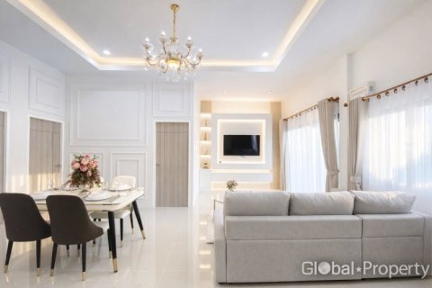 Дом в Паттайе, Таиланд с 3 спальнями  № 171471 - фото 18