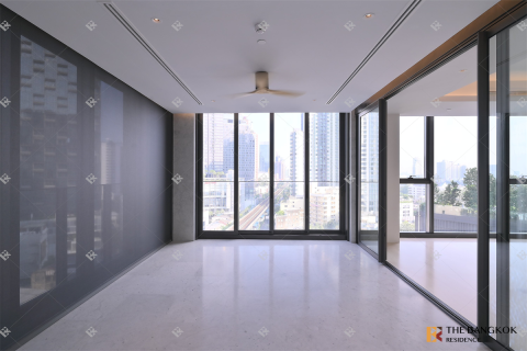 Condo in Bangkok, Thailand, 4 bedrooms  № 186797