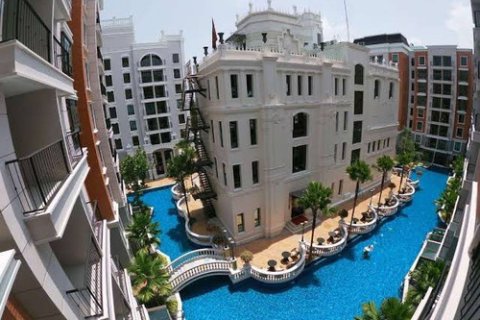 Condo in Pattaya, Thailand, 1 bedroom № 203927 - photo 2