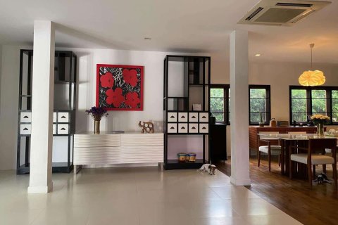 Villa in Chiang Mai, Thailand 3 bedrooms № 155370 - photo 13
