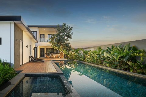 Villa in Chiang Mai, Thailand 4 bedrooms № 155372 - photo 6