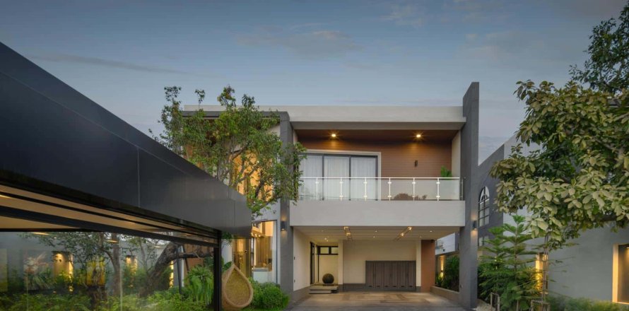 Villa in Chiang Mai, Thailand 4 bedrooms № 155372
