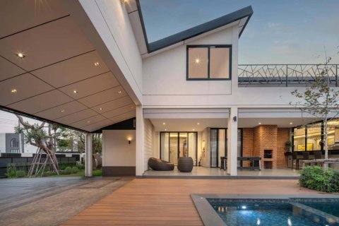 Villa in Chiang Mai, Thailand 4 bedrooms № 155372 - photo 3
