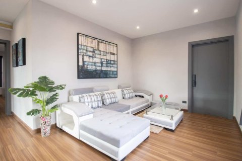 Villa in Chiang Mai, Thailand 4 bedrooms № 155371 - photo 13