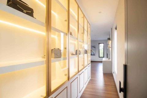 Villa in Chiang Mai, Thailand 4 bedrooms № 155371 - photo 21