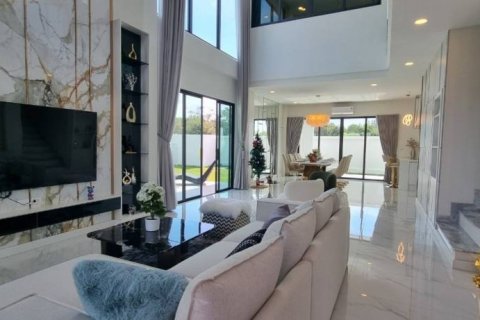 Villa à Pattaya, Thaïlande 5 chambres № 117175 - photo 4