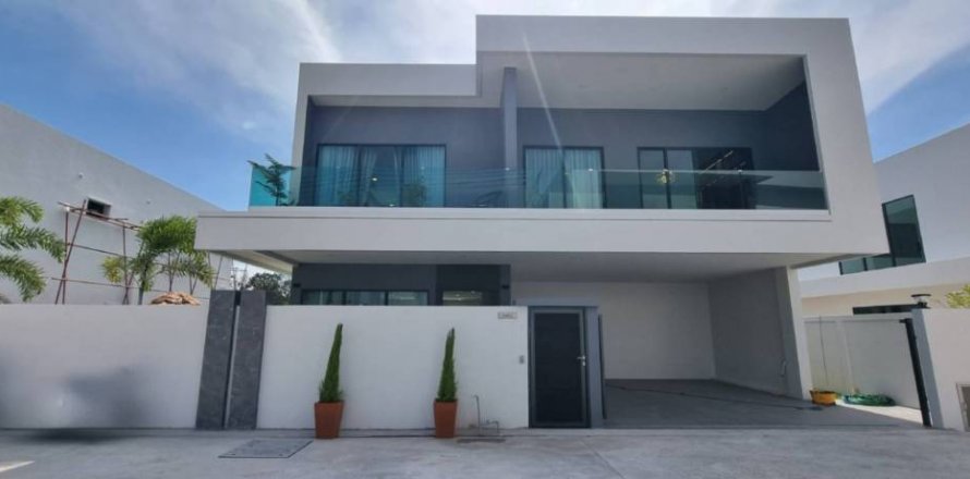 Villa à Pattaya, Thaïlande 5 chambres № 117175