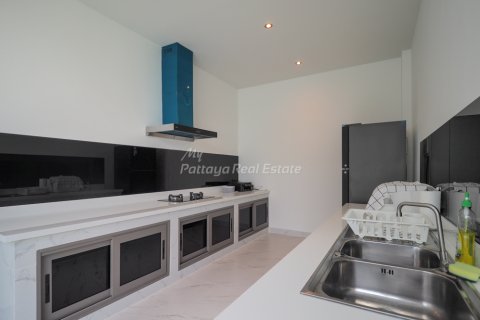 Дом в Паттайе, Таиланд с 6 спальнями  № 74223 - фото 6