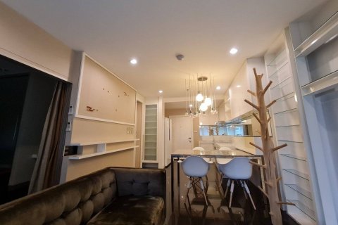 Кондоминиум с 2 спальнями в Ваттхане, Бангкок, Таиланд № 155236 - фото 3