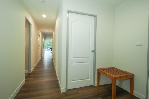 Дуплекс в Кхлонг Сане, Бангкок, Таиланд с 4 спальнями № 155235 - фото 3