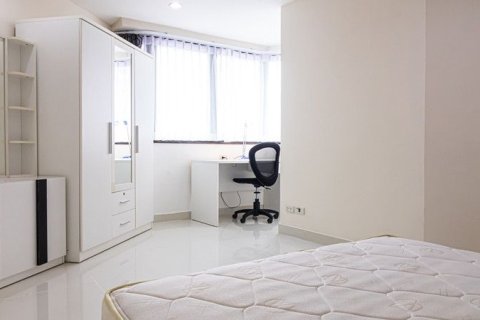 Кондоминиум с 3 спальнями в Клонг Тоэй, Бангкок, Таиланд № 155237 - фото 6