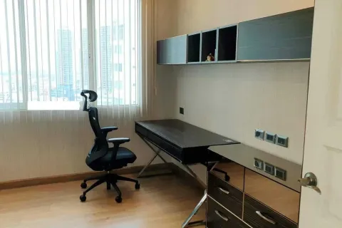 Кондоминиум с 3 спальнями в Хуай Кванге, Бангкок, Таиланд № 155238 - фото 5