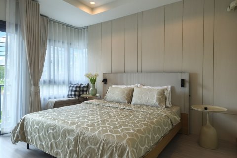 House in Pattaya, Thailand 4 bedrooms № 156391 - photo 4