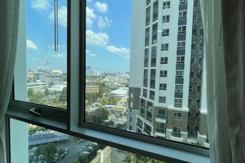 Condo in Huai Khwang, Bangkok, Thailand, 3 bedrooms  № 156394 - photo 10