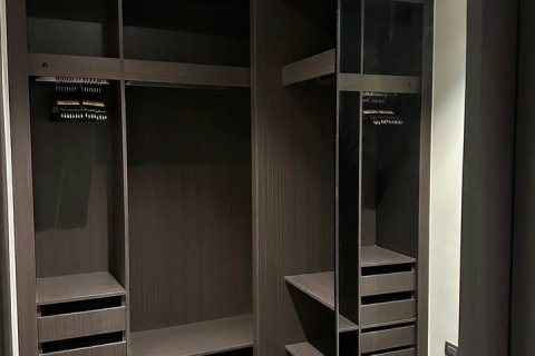 Condo à Watthana, Bangkok, Thaïlande, 3 chambres  № 149267 - photo 13