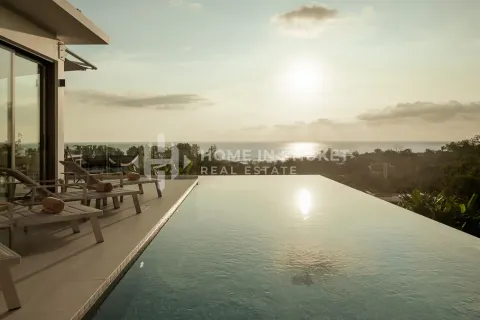 Haus in Phuket, Thailand 4 Schlafzimmer № 233824 - Foto 4