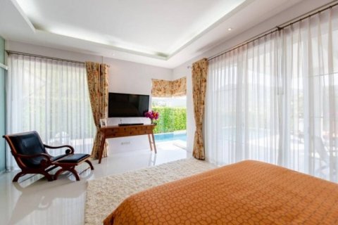 Вилла в Хуа Хине, Таиланд с 3 спальнями  № 119297 - фото 6