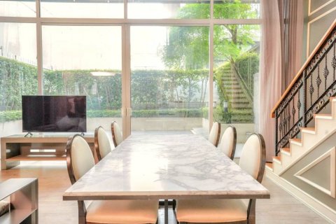 Townhouse in Bangkok, Thailand 3 bedrooms № 119299 - photo 9