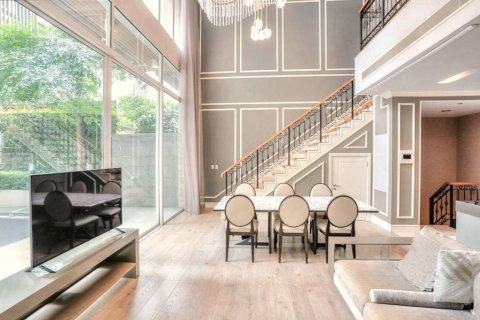 Townhouse in Bangkok, Thailand 3 bedrooms № 119299 - photo 4