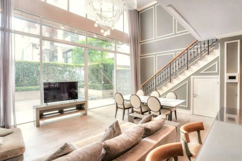 Townhouse in Bangkok, Thailand 3 bedrooms № 119299 - photo 7