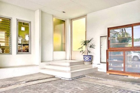 House in Wang Thonglang, Bangkok, Thailand 3 bedrooms № 119298 - photo 4