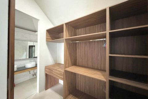 Villa in Phuket, Thailand 4 bedrooms № 144524 - photo 4