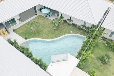 Villa in Hua Hin, Thailand 5 Schlafzimmer № 221785 - Foto 2