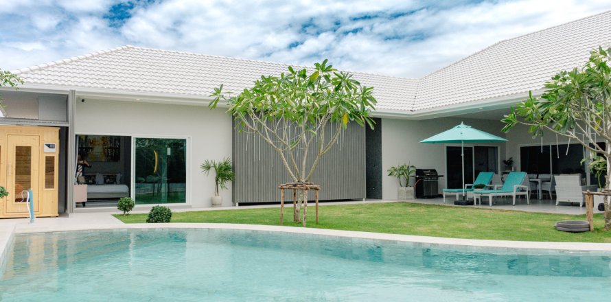 Villa in Hua Hin, Thailand 5 Schlafzimmer № 221785