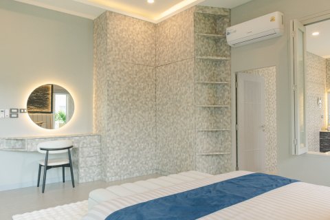 Villa in Hua Hin, Thailand 5 Schlafzimmer № 221785 - Foto 18