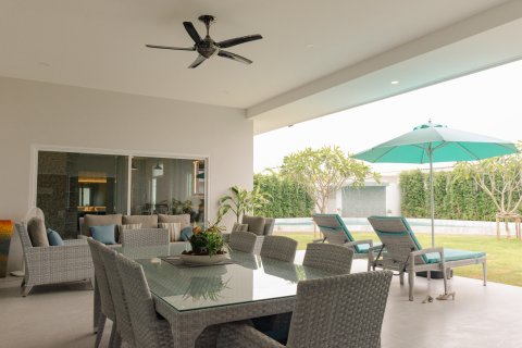 Villa in Hua Hin, Thailand 5 Schlafzimmer № 221785 - Foto 8