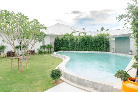 Villa in Hua Hin, Thailand 5 Schlafzimmer № 221785 - Foto 3