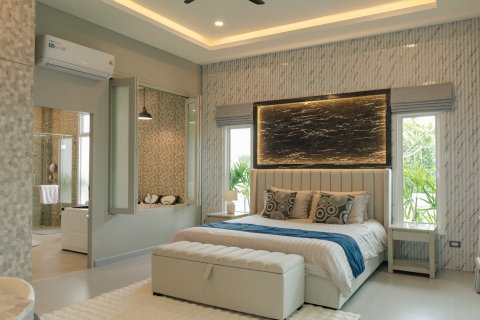 Villa in Hua Hin, Thailand 5 Schlafzimmer № 221785 - Foto 13