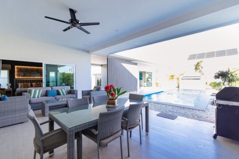 Villa in Hua Hin, Thailand 4 Schlafzimmer № 221784 - Foto 19