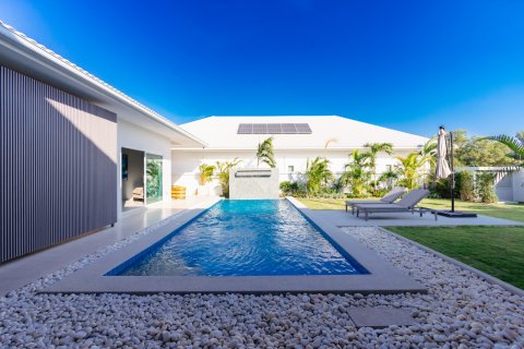 Villa in Hua Hin, Thailand 4 Schlafzimmer № 221784 - Foto 10