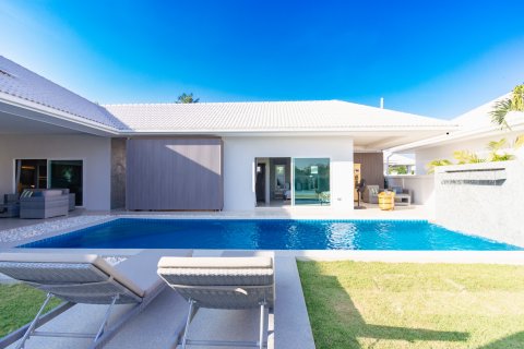 Villa in Hua Hin, Thailand 4 Schlafzimmer № 221784 - Foto 5