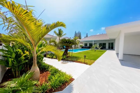 Villa in Hua Hin, Thailand 2 Schlafzimmer № 221782 - Foto 10